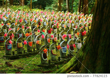 Stone Buddha statue at Kongorin-ji Temple 77824115