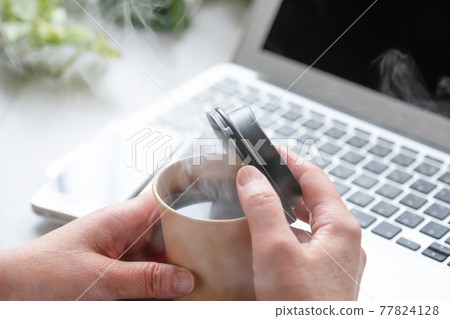 Business woman Business woman 77824128