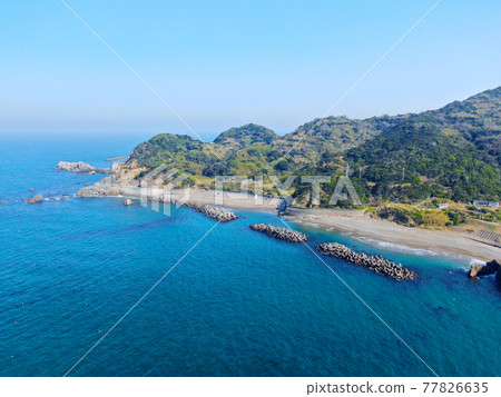 "Kamishima / Furusato Beach" in Toba City, Mie Prefecture, seen from the sky 77826635