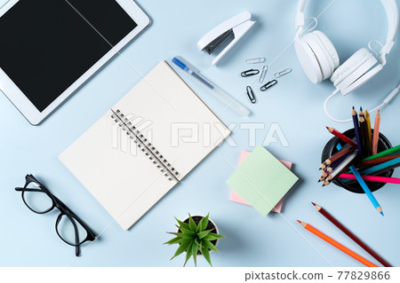 Online learning Student Desk Online learning オンライン Learning 77829866