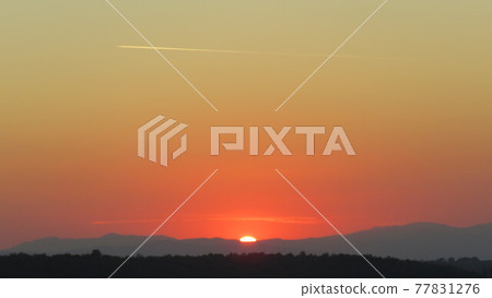 Color of Sunset Color of Sunset 77831276