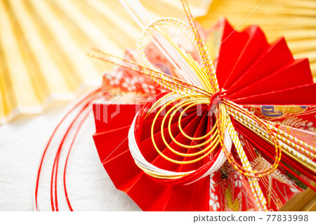 New Year decoration Japanese style background material 77833998