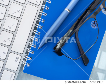 Business image · notebook · glasses · keyboard Business image · notebook · glasses · keyboard 77834915