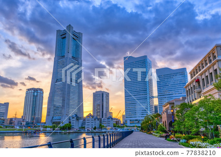 Cityscape of Minato Mirai, Yokohama Sunset, Landmark Tower and Queen's Square Cityscape of Minato Mirai, Yokohama Sunset, Landmark Tower and Queen's Square 77838210