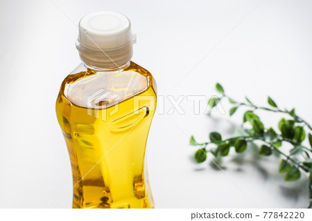 Olive oil Olive oil 77842220