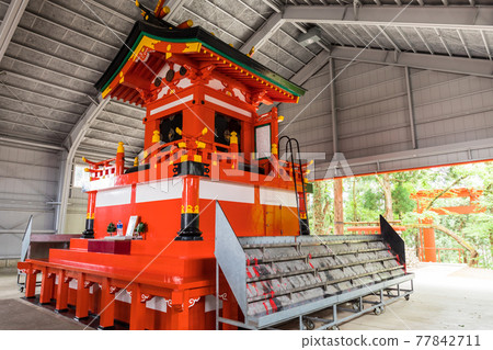 Hodoku Inariyama Shrine Okumiya 77842711
