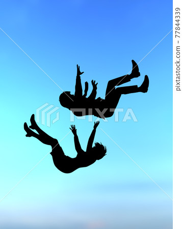 墜落的青年適合男人和女人在空中 CG 插圖垂直的剪影 墜落的青年適合男人和女人在空中 CG 插圖垂直的剪影 77844339
