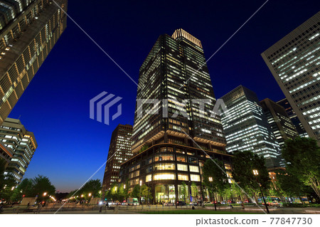 Tokyo Marunouchi cityscape night view 77847730