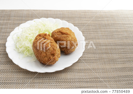 Jumbo Menchi-katsu 77850489