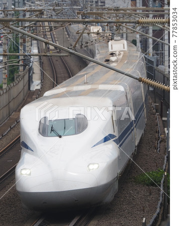 Yamashina附近的新幹線N700S J9編隊 Yamashina附近的新幹線N700S J9編隊 77853034