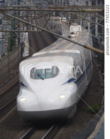 Yamashina附近的新幹線N700S J11編隊 Yamashina附近的新幹線N700S J11編隊 77853222