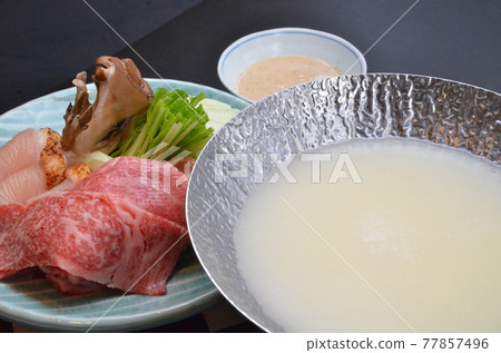 Wagyu beef soy milk shabu-shabu Wagyu beef soy milk shabu-shabu 77857496