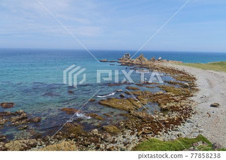 Sea of Shiriyazaki, easternmost tip of Shimokita Peninsula, Aomori Sea of Shiriyazaki, easternmost tip of Shimokita Peninsula, Aomori 77858238