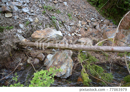 Rockfall-2 Rockfall-2 77863979