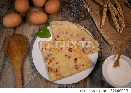 Ginger and Raspberry Chip Pancakes Recipe 77866005