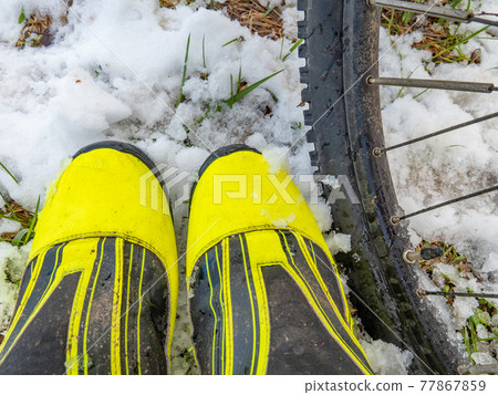 Winter mtb shoes with insulation and protection against ice and water. Extreme biking Winter mtb shoes with insulation and protection against ice and water. Extreme biking 77867859