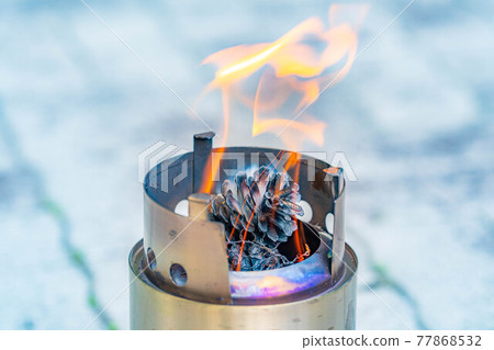 Camp material bonfire [Nagano Prefecture] 77868532