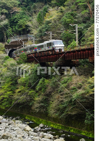 783 series 783 series 77870456