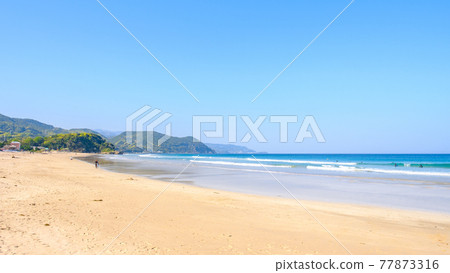 The sea of Izu Shirahama (Shirahama Ohama beach) The sea of Izu Shirahama (Shirahama Ohama beach) 77873316