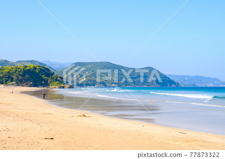 The sea of Izu Shirahama (Shirahama Ohama beach) 77873322