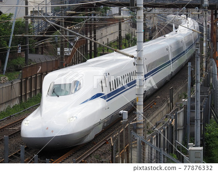 山科附近的新幹線 N700S J15 編隊試運行 山科附近的新幹線 N700S J15 編隊試運行 77876332