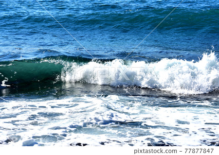 Shiranami crashing on the Akiya coast Shiranami crashing on the Akiya coast 77877847