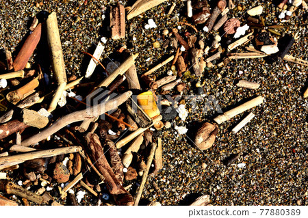 Marine pollution plastic waste 77880389