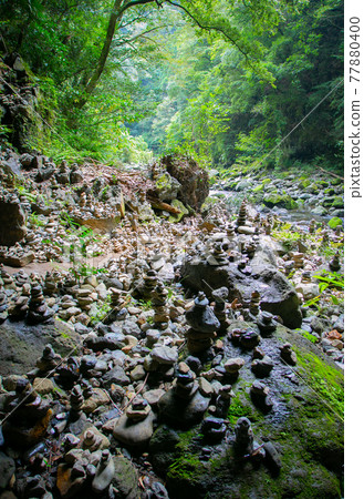 宮崎縣 天安河原神社 願砌築的痕跡 宮崎縣 天安河原神社 願砌築的痕跡 77880400
