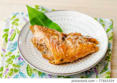 Boiled red fish 77883334