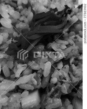 Monochrome fried rice dish rice (registered in May 2021) Maximum size: M 77883402