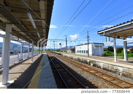 2020年夏季從奧羽線大曲站到野造站的風景和電車窗外的風景 2020年夏季從奧羽線大曲站到野造站的風景和電車窗外的風景 77888649