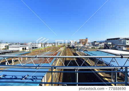 Scenery from Omagari Station to Nozoki Station on the Ou Line in the summer of 2020 and the scenery from the train window 77888690