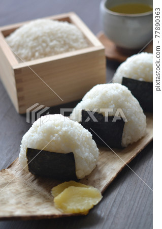rice ball rice ball 77890363
