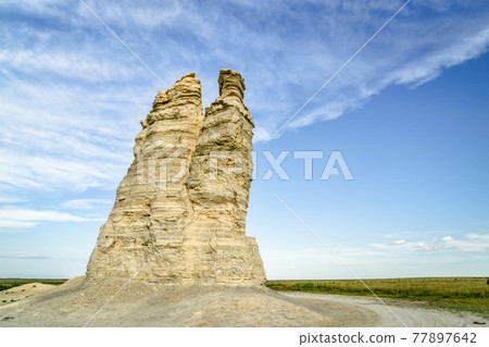 Castle Rock in Kansas prairie 77897642