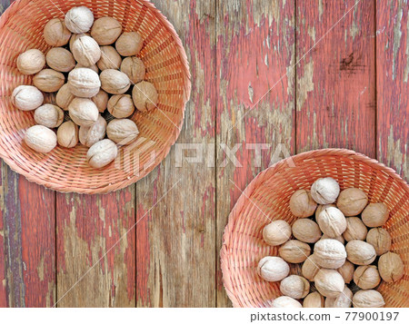 walnuts in shell walnuts in shell 77900197