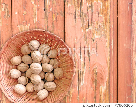 walnuts in shell walnuts in shell 77900200