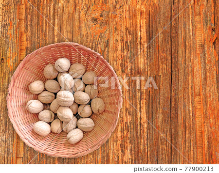 walnuts in shell walnuts in shell 77900213