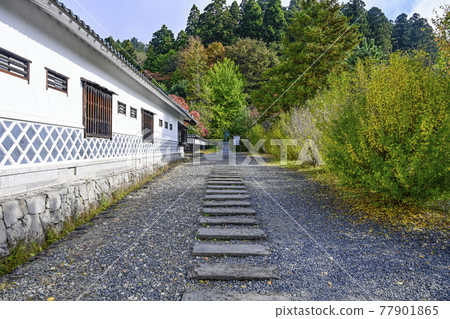會津武士住宅,通往舊住宅正門的通道 會津武士住宅,通往舊住宅正門的通道 77901865