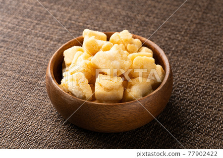 Fried rice cakes Fried rice cakes 77902422