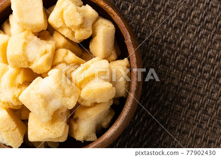 Fried rice cakes Fried rice cakes 77902430