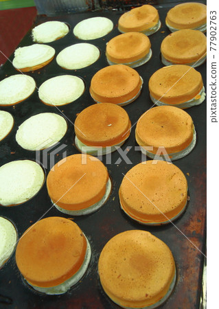 Imagawayaki 77902763