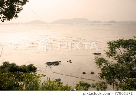 Ap Chai Wan Seaside, Chung Pak Nai 13 Aug 2006 Ap Chai Wan Seaside, Chung Pak Nai 13 Aug 2006 77905171