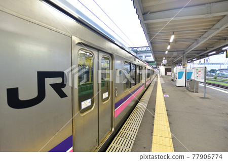 In the summer of 2020, the scenery from the train window of the Tazawako Line and the surrounding scenery 77906774