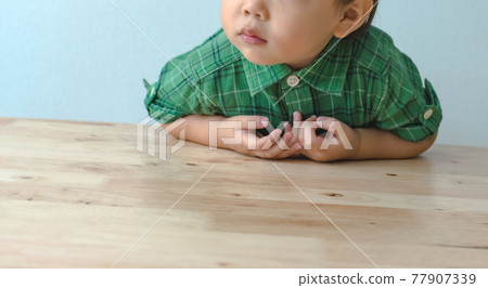 兒童 小孩 小朋友 77907339