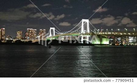 彩虹橋夜視圖 77909451