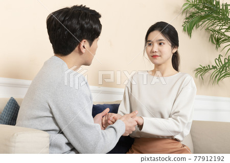 Asian couple make out after fight Asian couple make out after fight 77912192