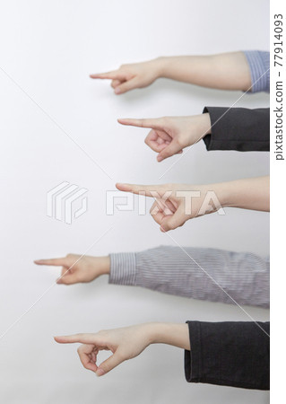 77914093