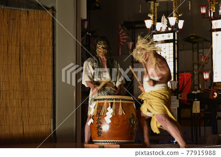 石川縣輪島市五神城太鼓示範（桐子會館） 77915988