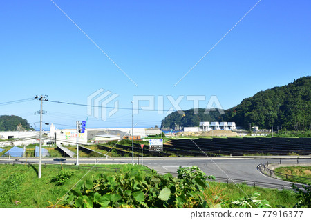 2020年夏天從三陸鐵道宮古站和富代站之間的車窗看風景 77916377