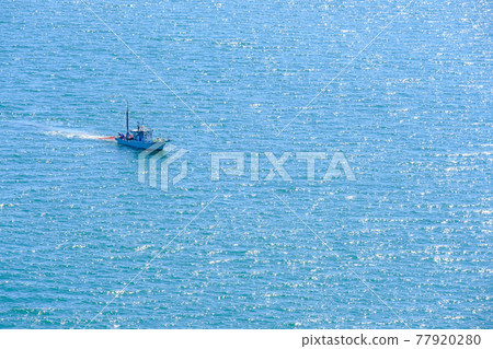 Fishing vessel Fishing vessel 77920280
